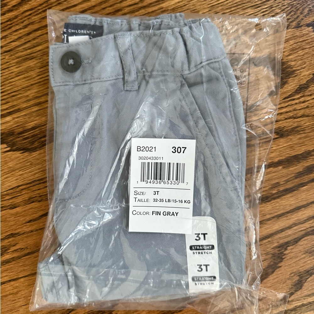 NWT The Children's Place Light Gray Pants, 3T